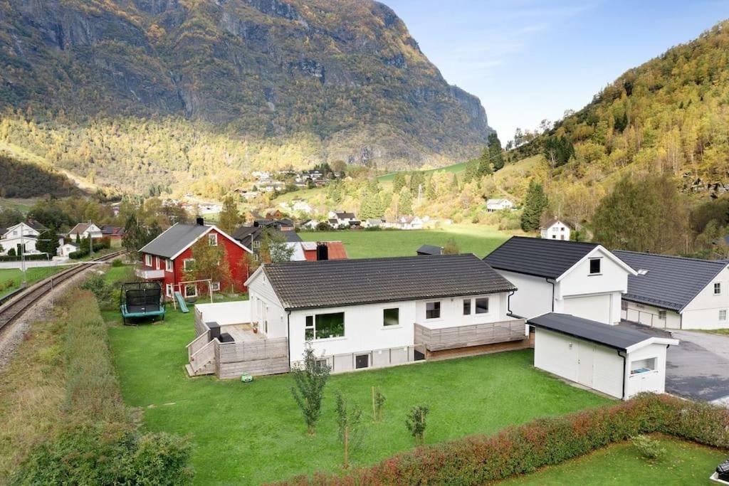 Fint Hus I Flam Villa Aurland Exterior foto