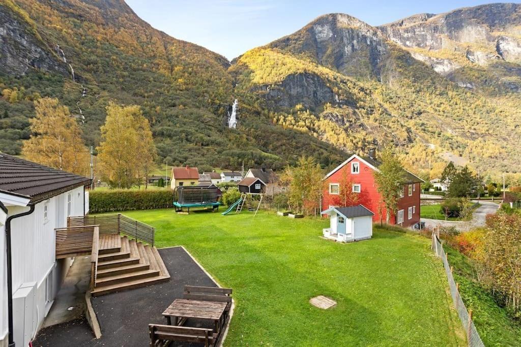 Fint Hus I Flam Villa Aurland Exterior foto
