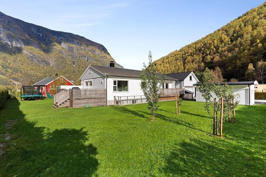 Fint Hus I Flam Villa Aurland Exterior foto